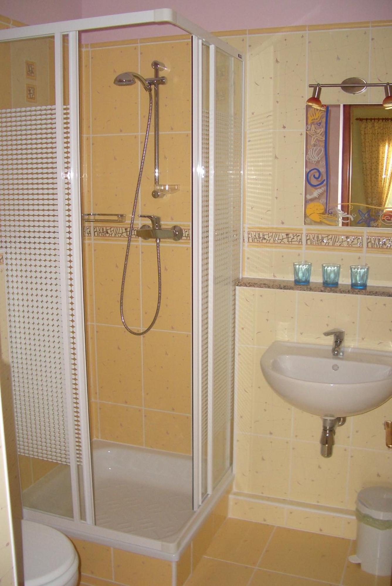 فندق Bundi Vendeghaz Kehidakustány المظهر الخارجي الصورة
